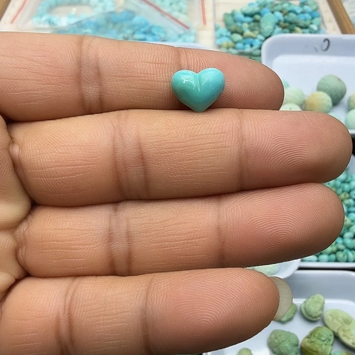 绿松石未镶嵌珠宝半成品