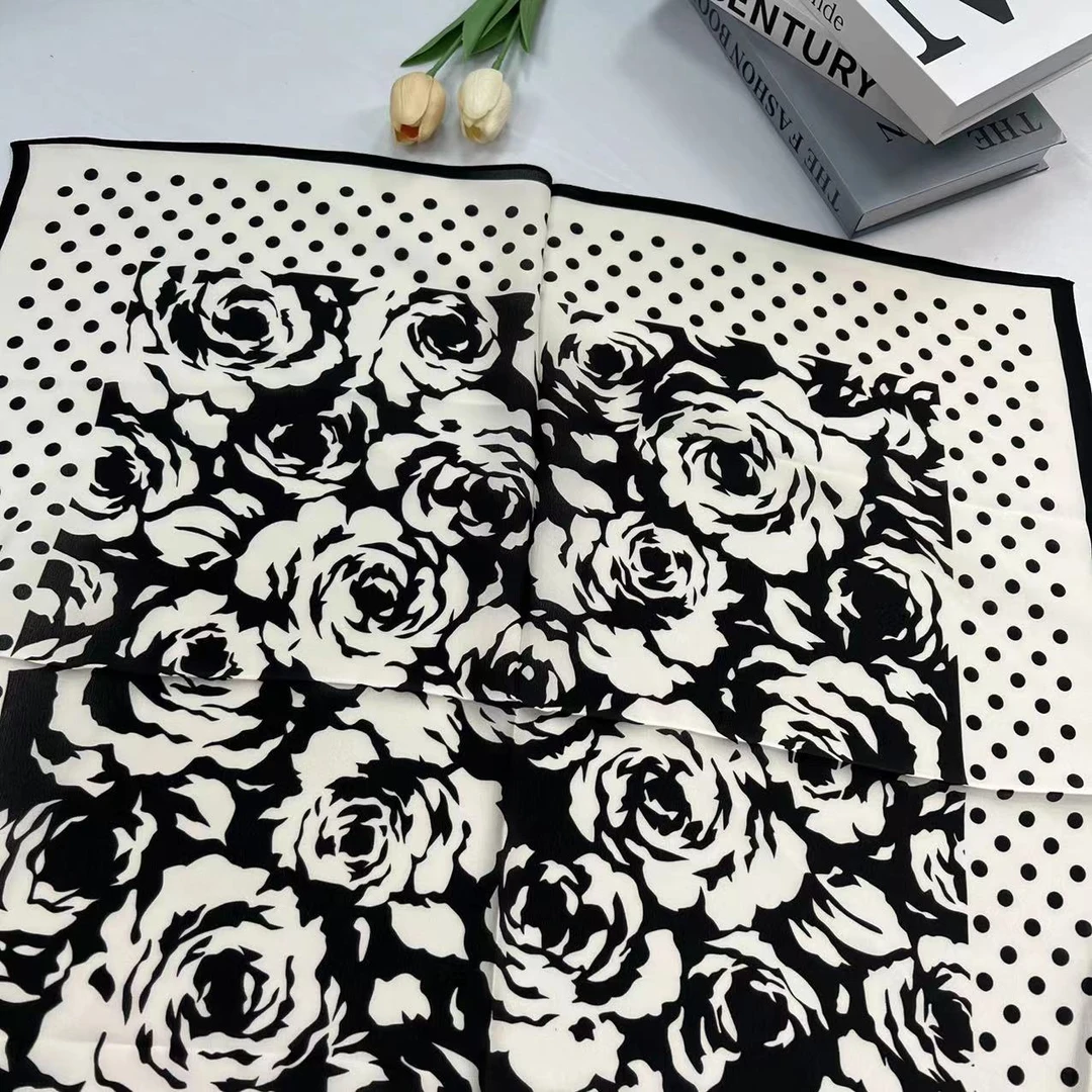 70双绉方巾-斑点白玫瑰 65丝巾