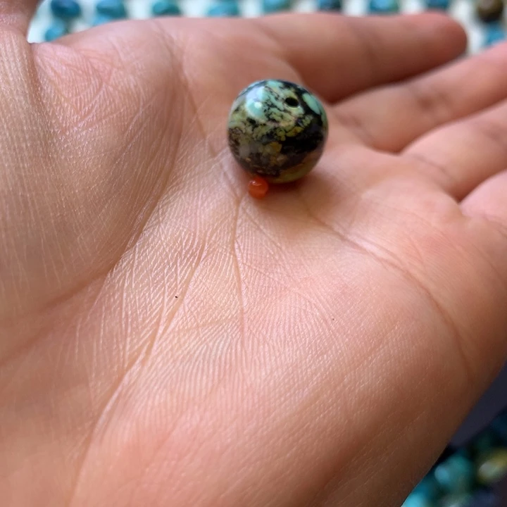 南红玛瑙未镶嵌珠宝奇石