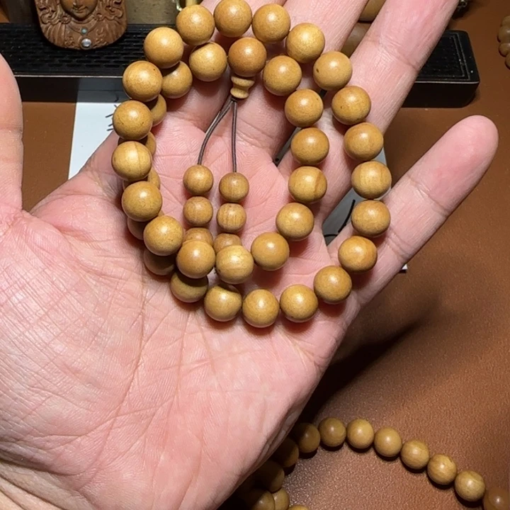 檀香木迈索尔老山檀香1.0×36手持