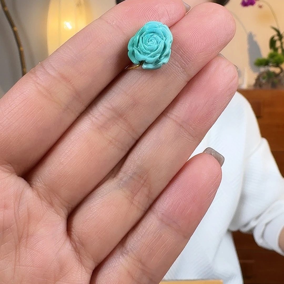 绿松石未镶嵌挂件