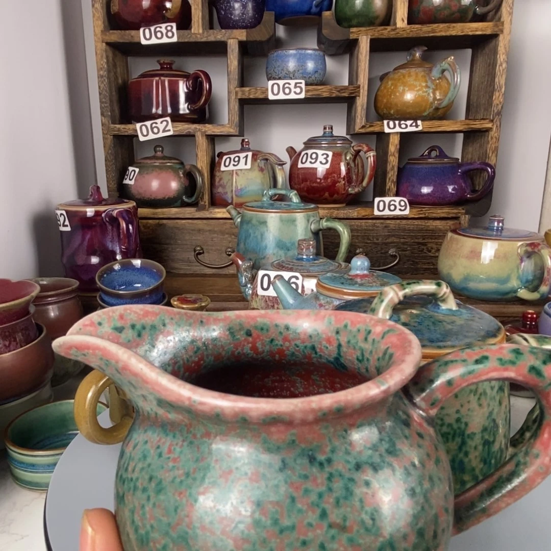 谢***E中国神后钧瓷茶具处理