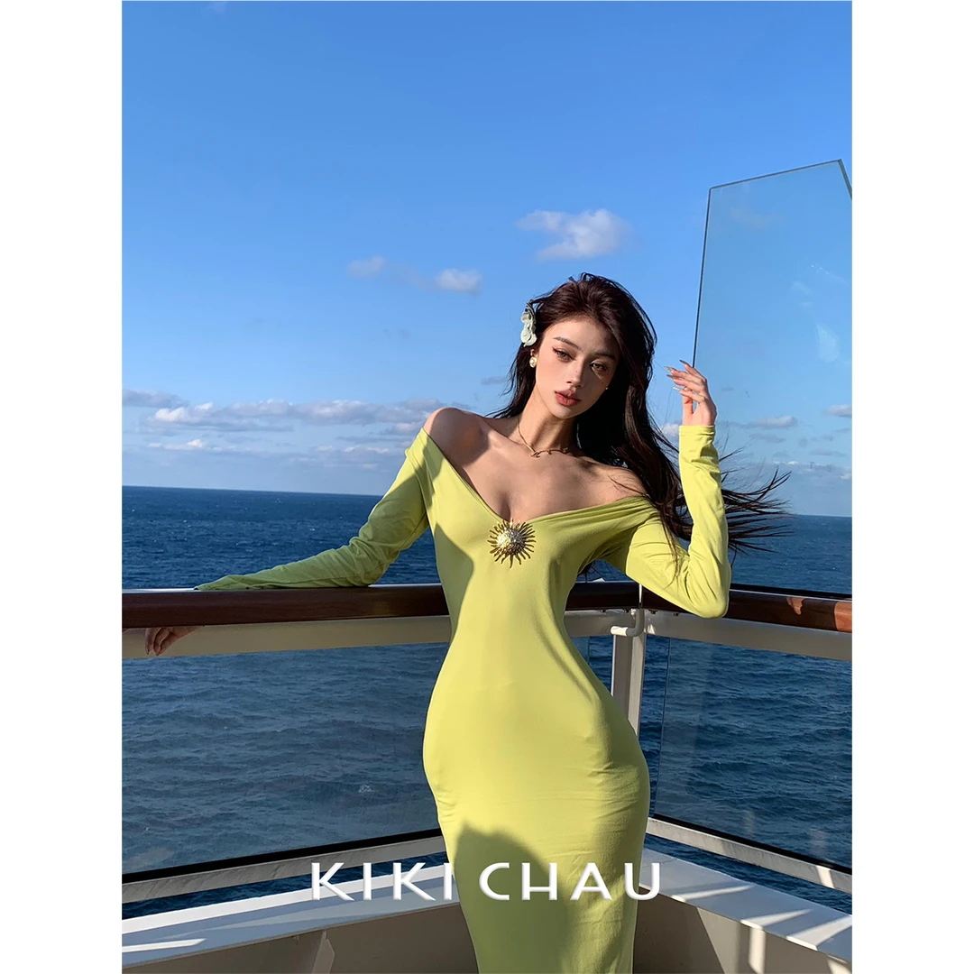 KIKI CHAU  ‘Serafina’绿色V领连衣裙