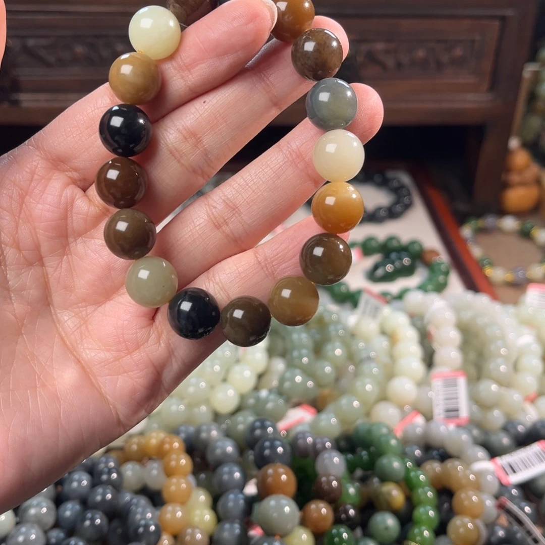 和田玉未镶嵌手链