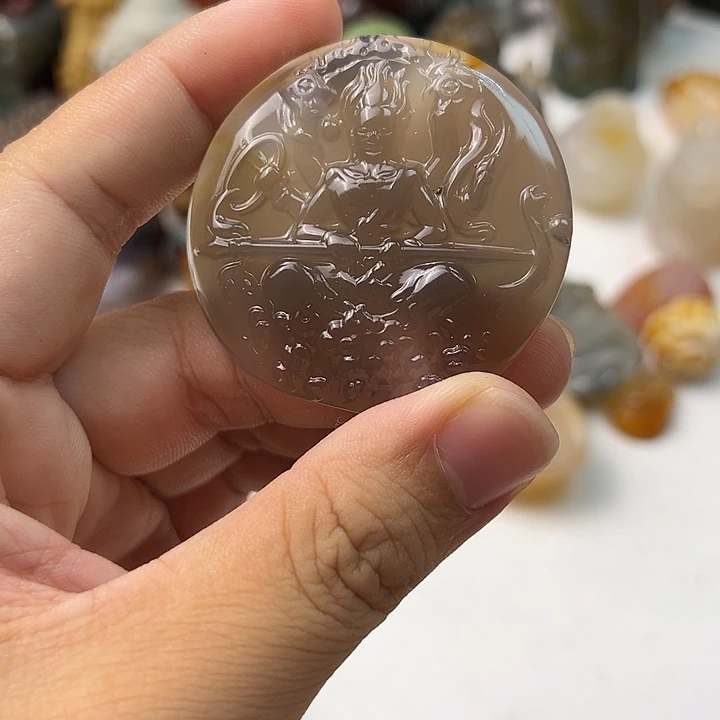未镶嵌颈饰玛瑙/玉髓