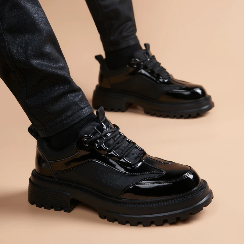 DMXUXM『设计风』轻松搭配~匠心制作~新款商务休闲软底内增高皮鞋男
