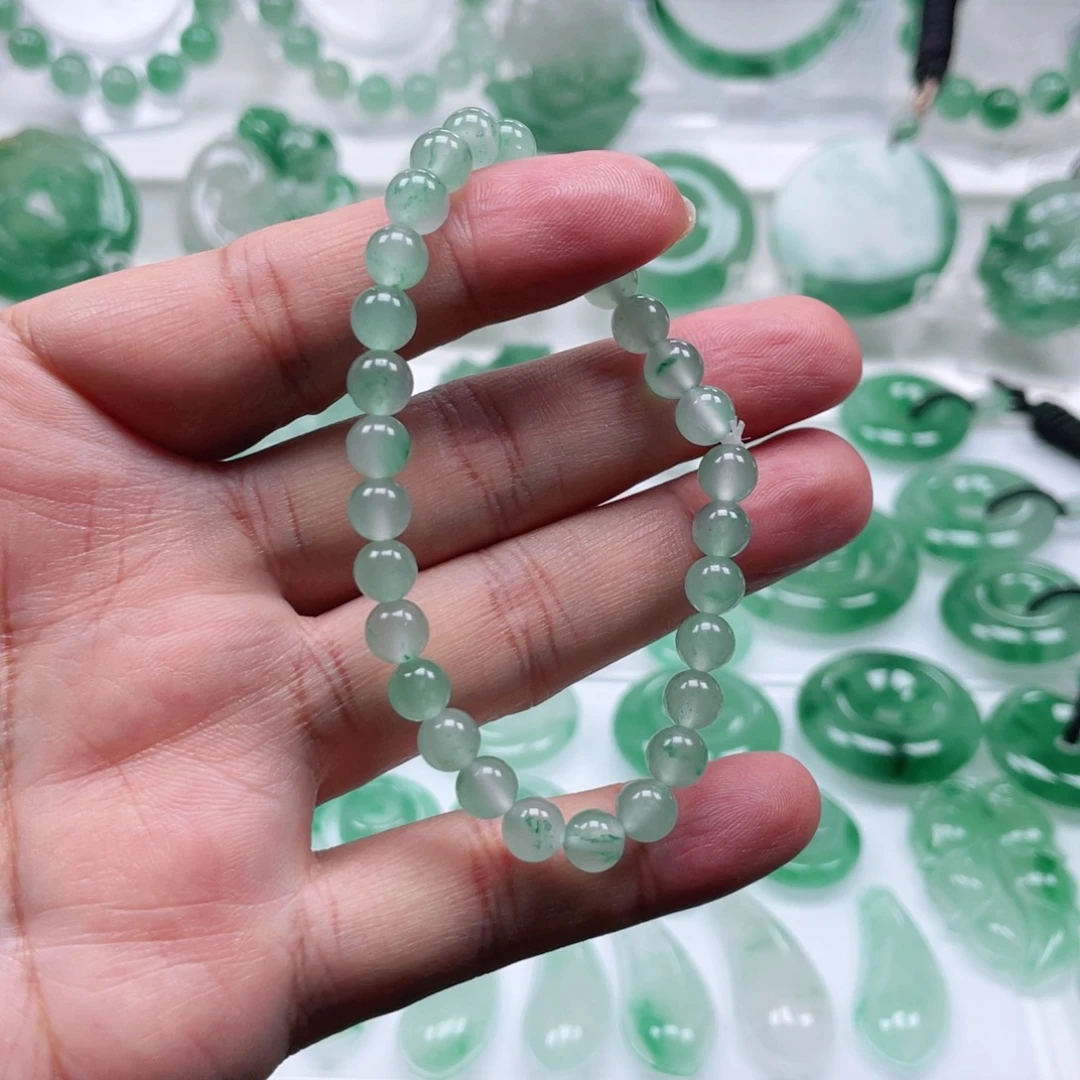 石英质玉（非洲翠）未镶嵌手链