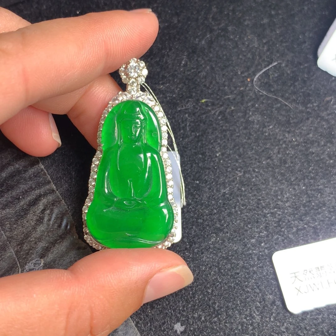 【闪购商品】翡翠银S925镶嵌颈饰爱***前天然翡翠