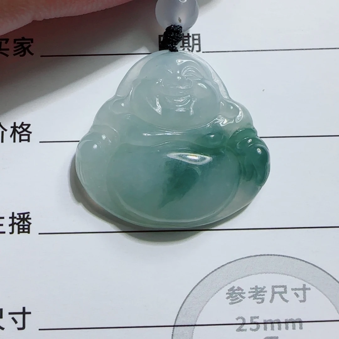 翡翠未镶嵌颈饰佛公