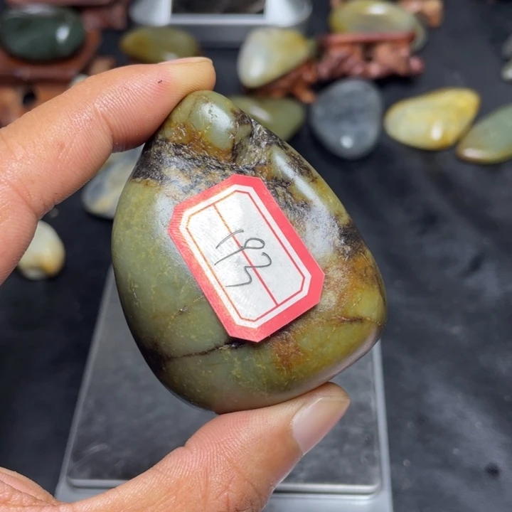 颈饰未镶嵌和田玉193