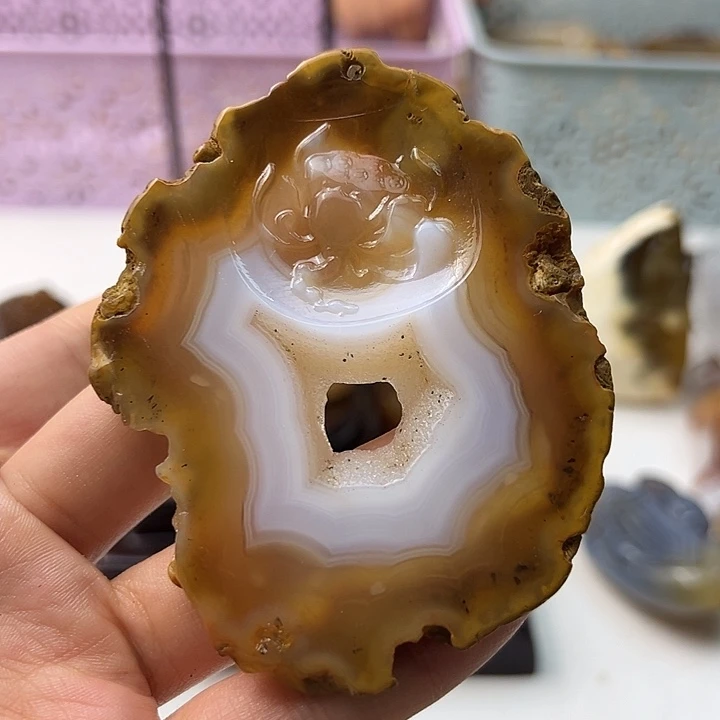 玛瑙/玉髓颈饰未镶嵌