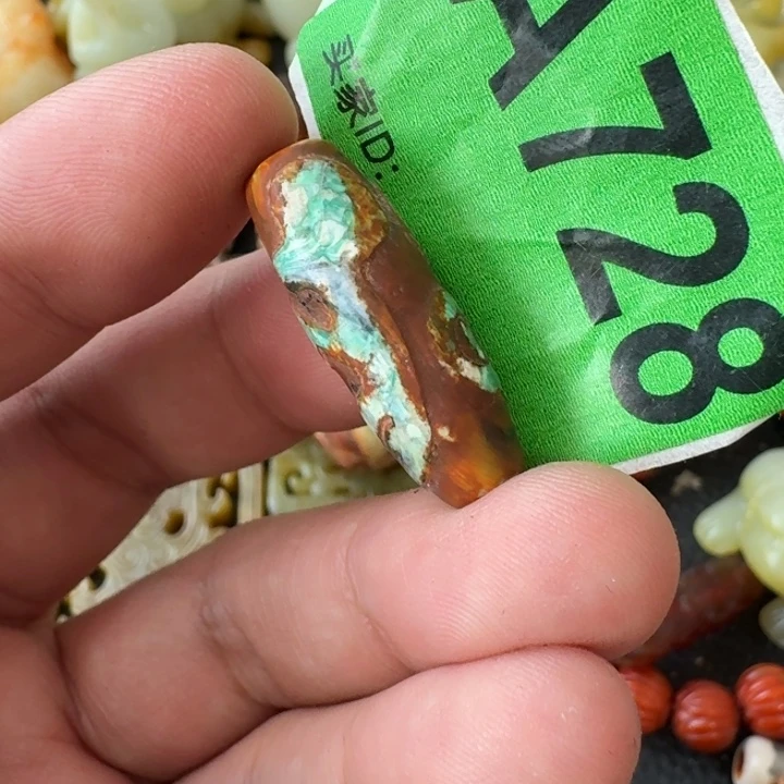 田***倩玛瑙/玉髓未镶嵌颈饰
