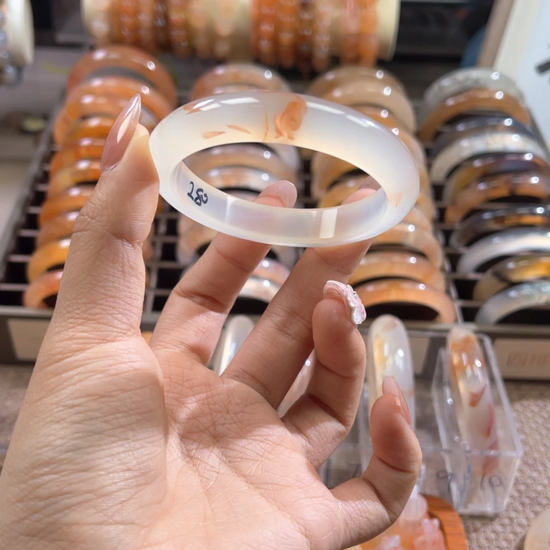 手镯玛瑙/玉髓合金