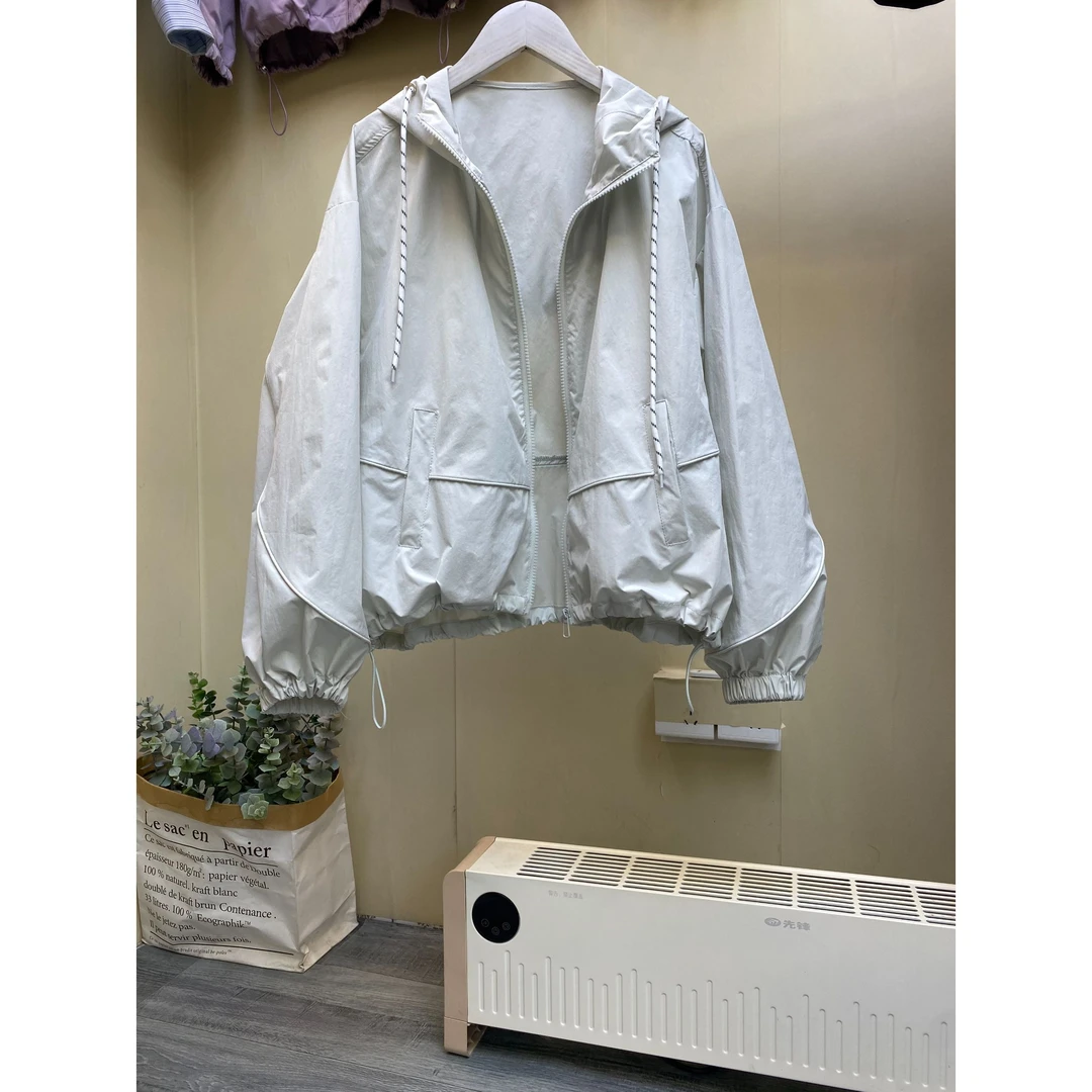 休闲连帽冲锋衣女2025春秋新款百搭长袖夹克外套女