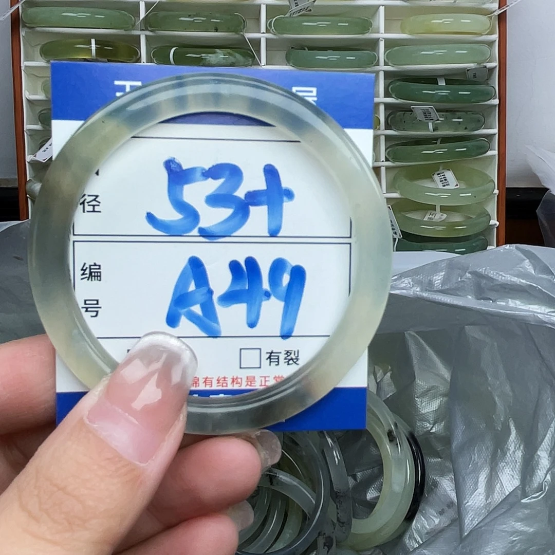 银S925镶嵌托帕石手镯