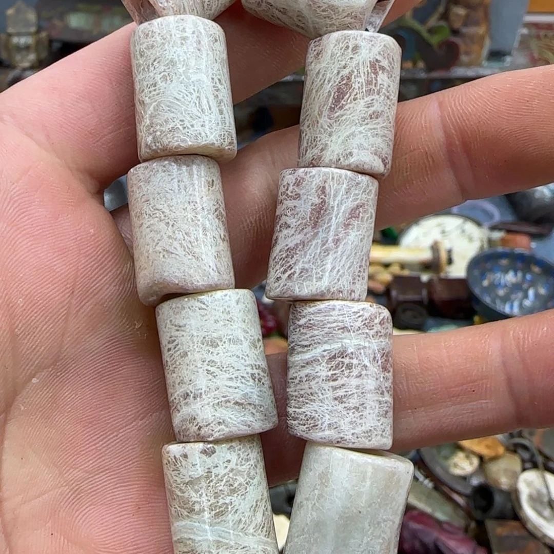 未镶嵌和田玉（糖玉）珠宝奇石