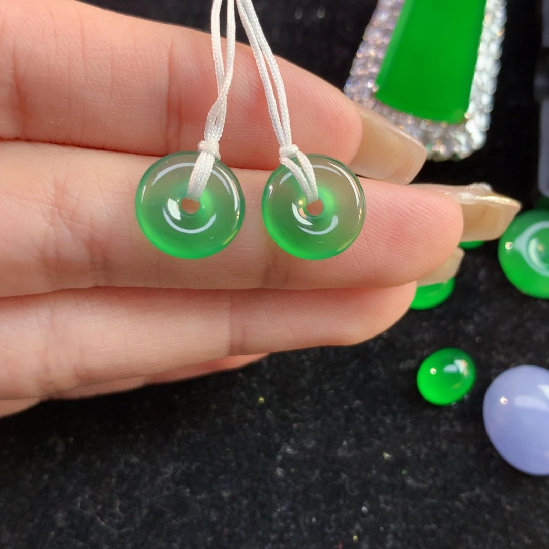 翡翠裸石10.85/2.80