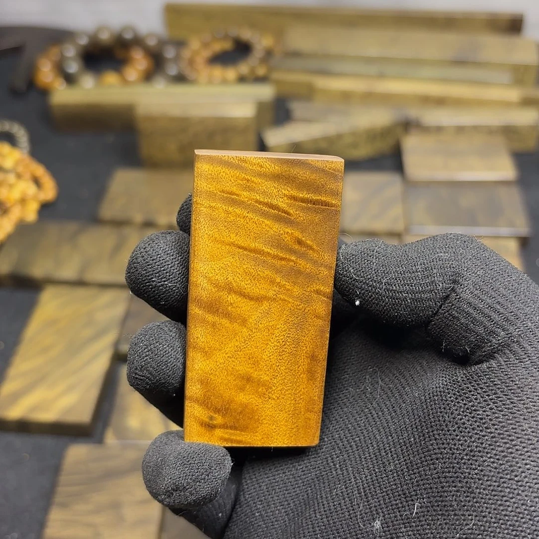 帅***.金丝楠一物一拍链接