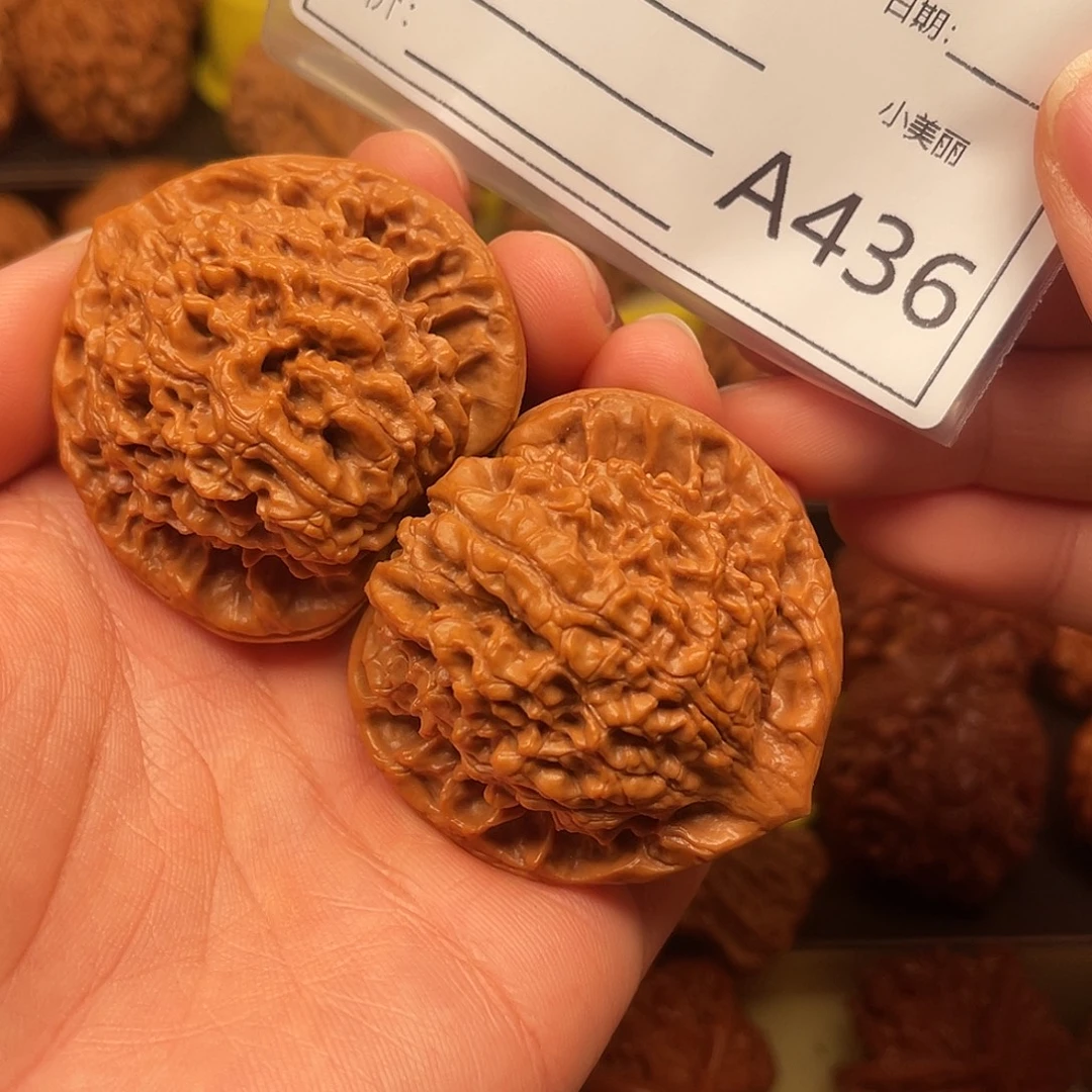 小***马吊坠文玩核桃大官帽