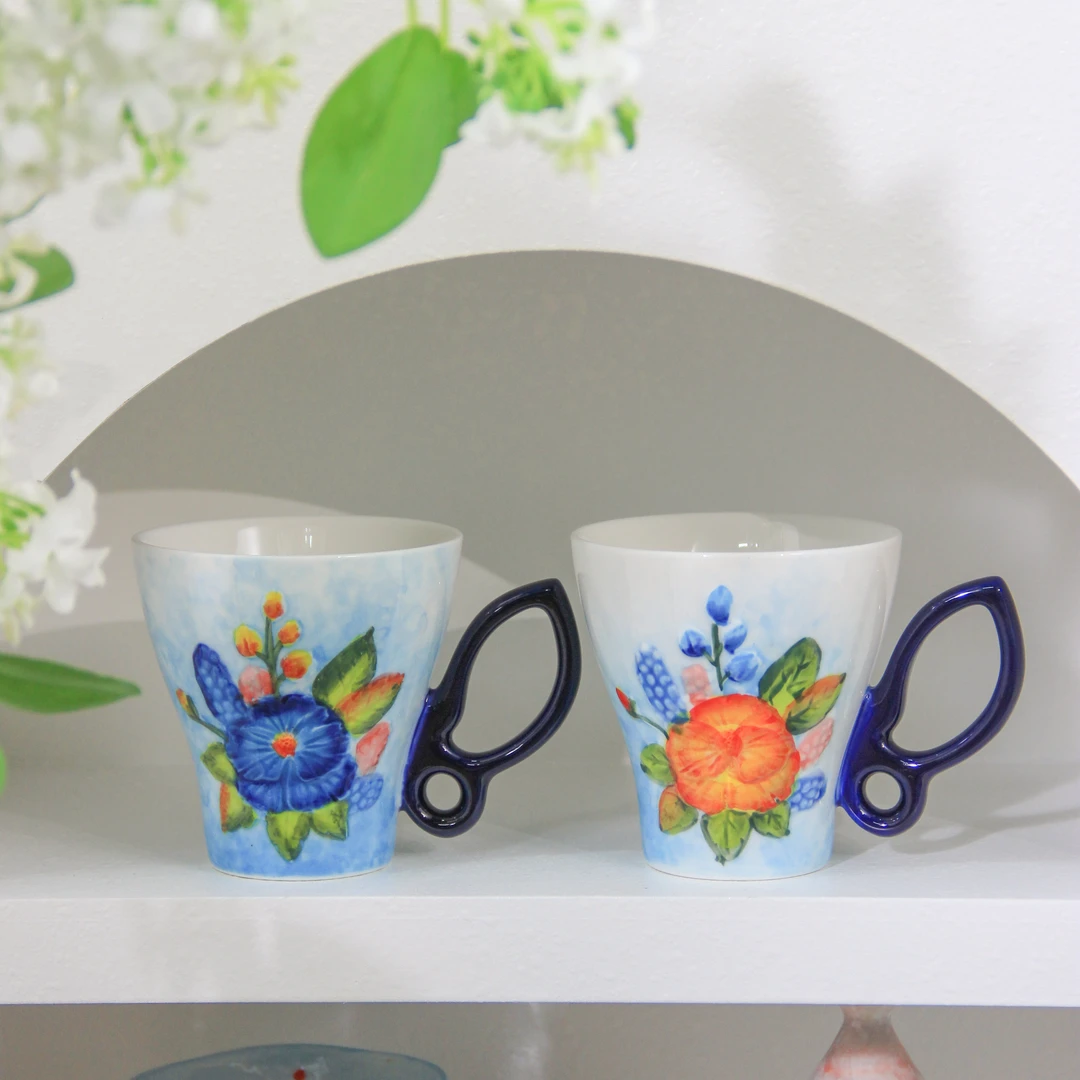出口外单陶瓷【蝶恋花】茶水杯一对手绘浮雕釉下彩