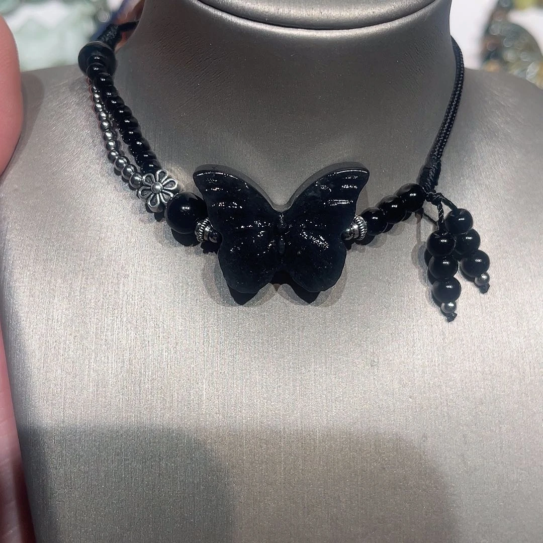 蛇纹石玉合金颈饰