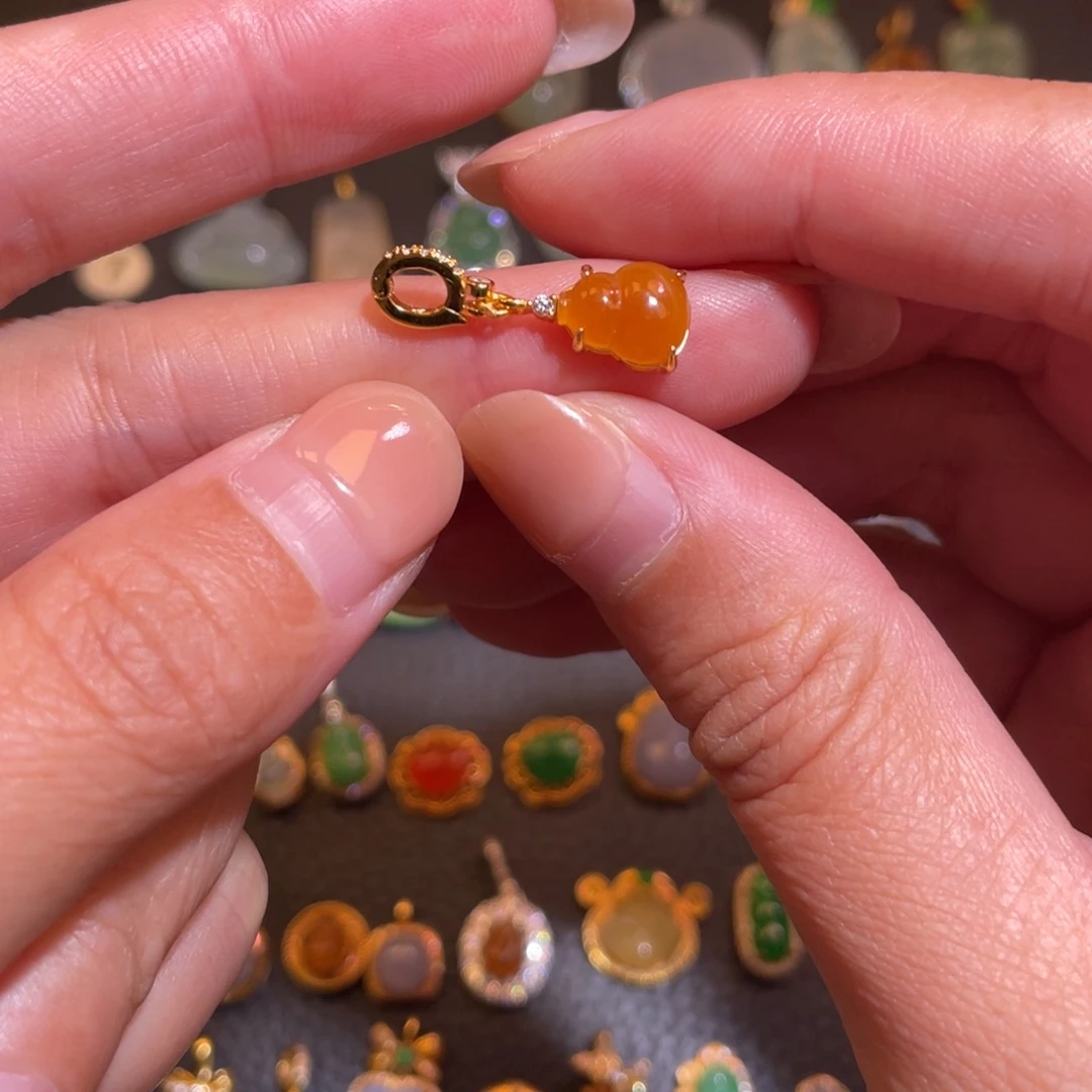 翡翠银S925镶嵌颈饰