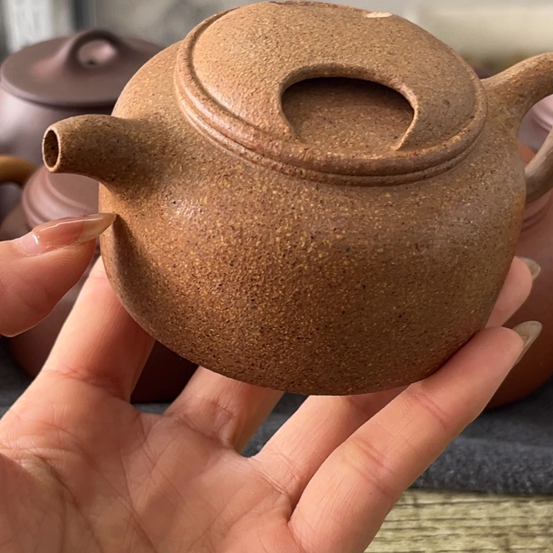 紫砂茶壶微暇………………