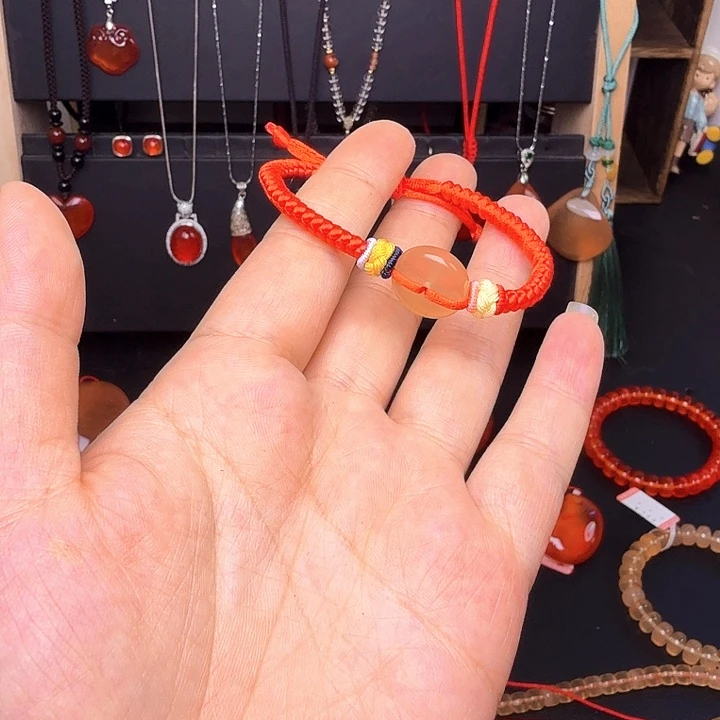 青鱼石小***》青鱼石青鱼石