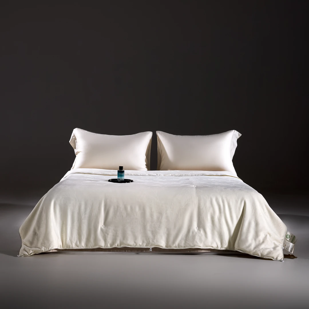 高端手工蚕丝被轻薄透气桑蚕丝被子提花被芯轻奢