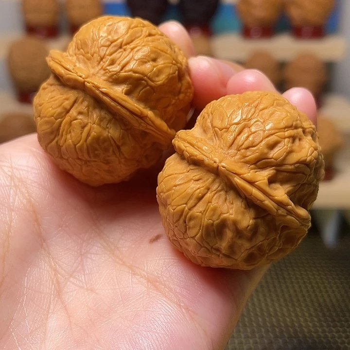文玩核桃吊坠鲲鹏17