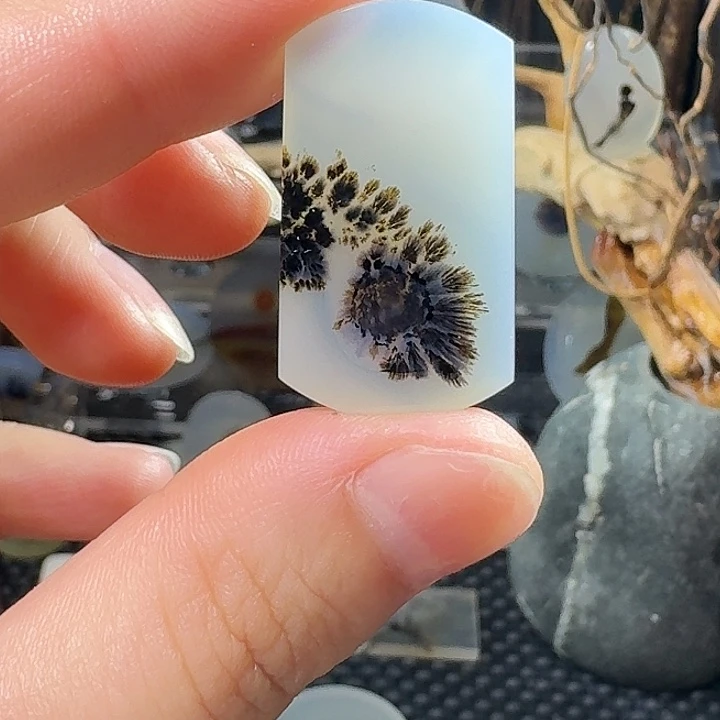 未镶嵌玛瑙/玉髓珠宝奇石