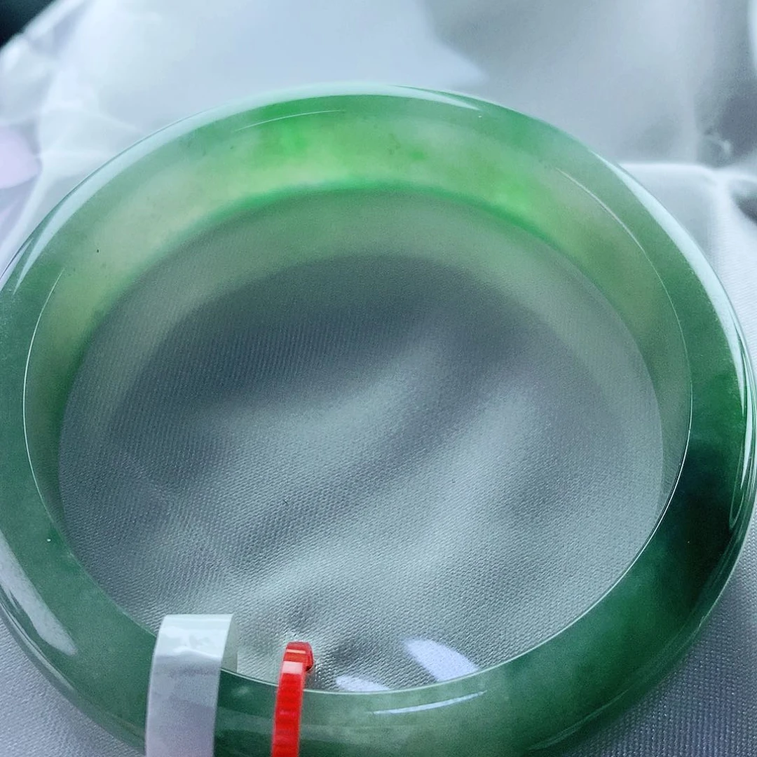 翡翠手镯未镶嵌58圈