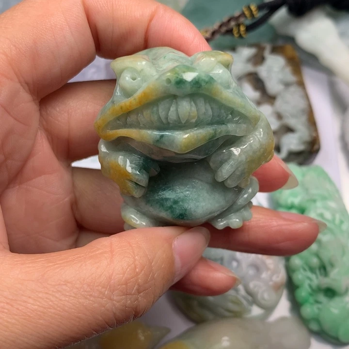 定制翡翠未镶嵌翡翠