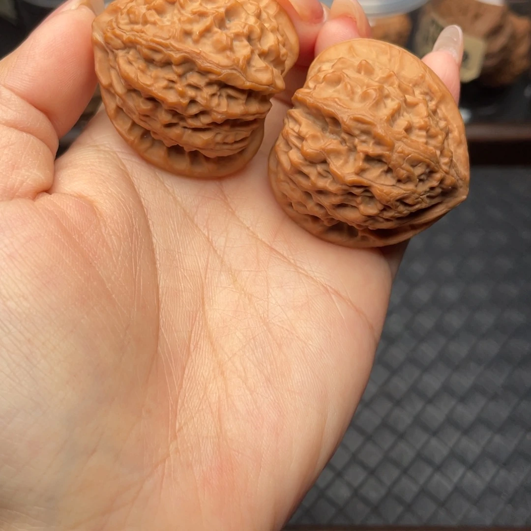 吊坠文玩核桃金牛40