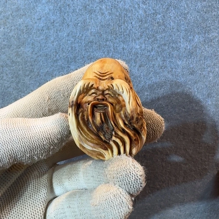 崖柏摆件手把件等