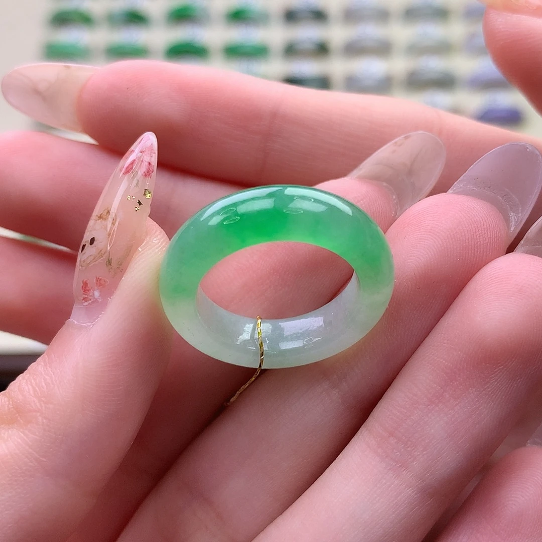 翡翠未镶嵌戒圈港14