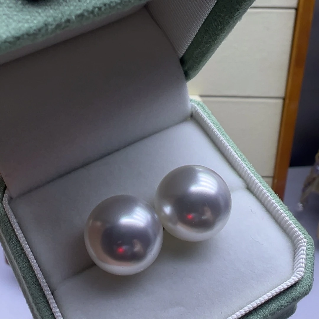 银S925镶嵌耳饰淡水珍珠