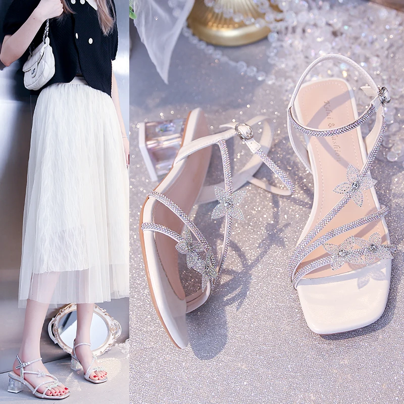 【粗跟】银色白色水钻凉鞋女夏配裙露趾彩钻蝴蝶结水晶高跟2025新A