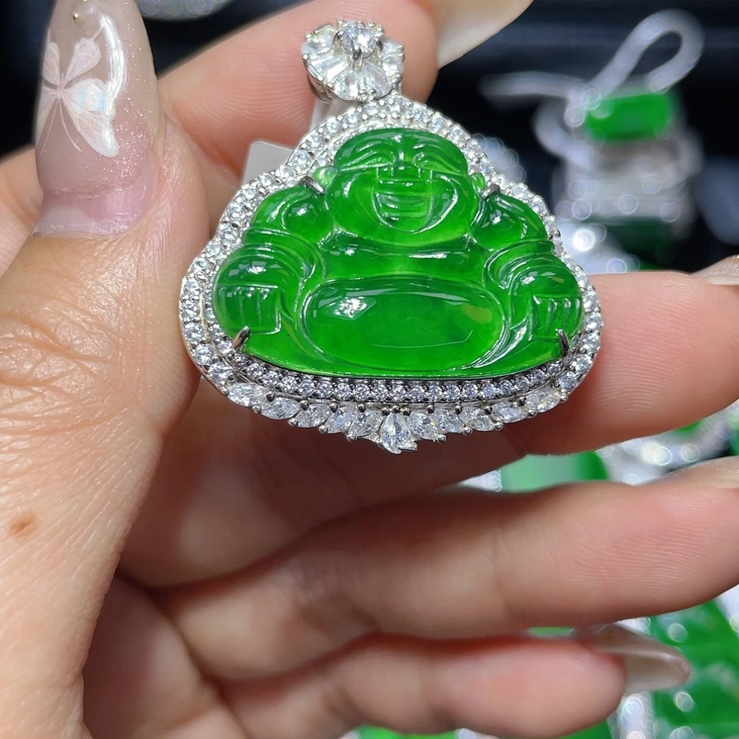翡翠颈饰银S925镶嵌翡翠