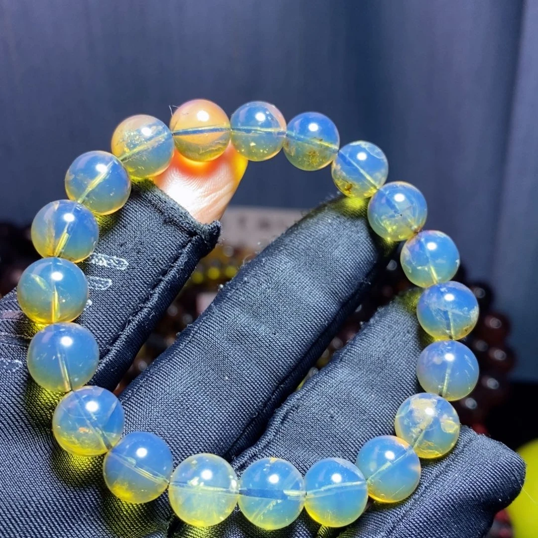 未镶嵌琥珀裸石。。。