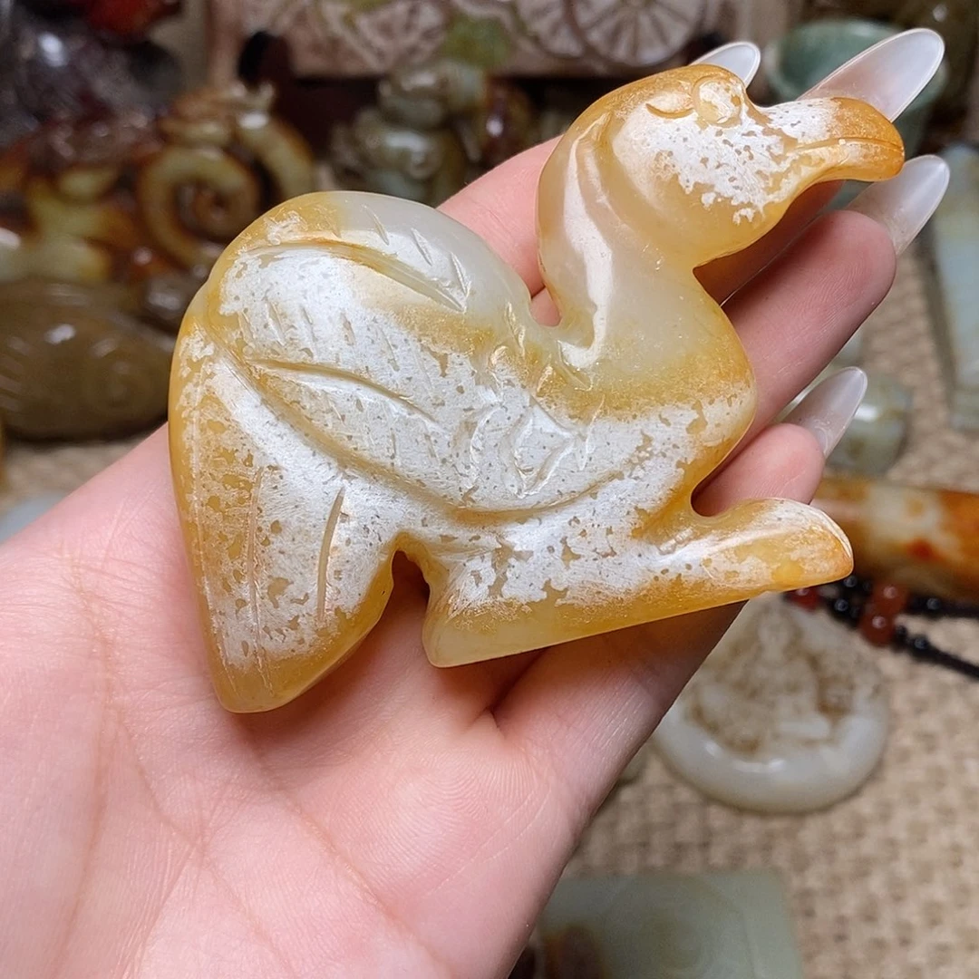 未镶嵌蛇纹石玉颈饰