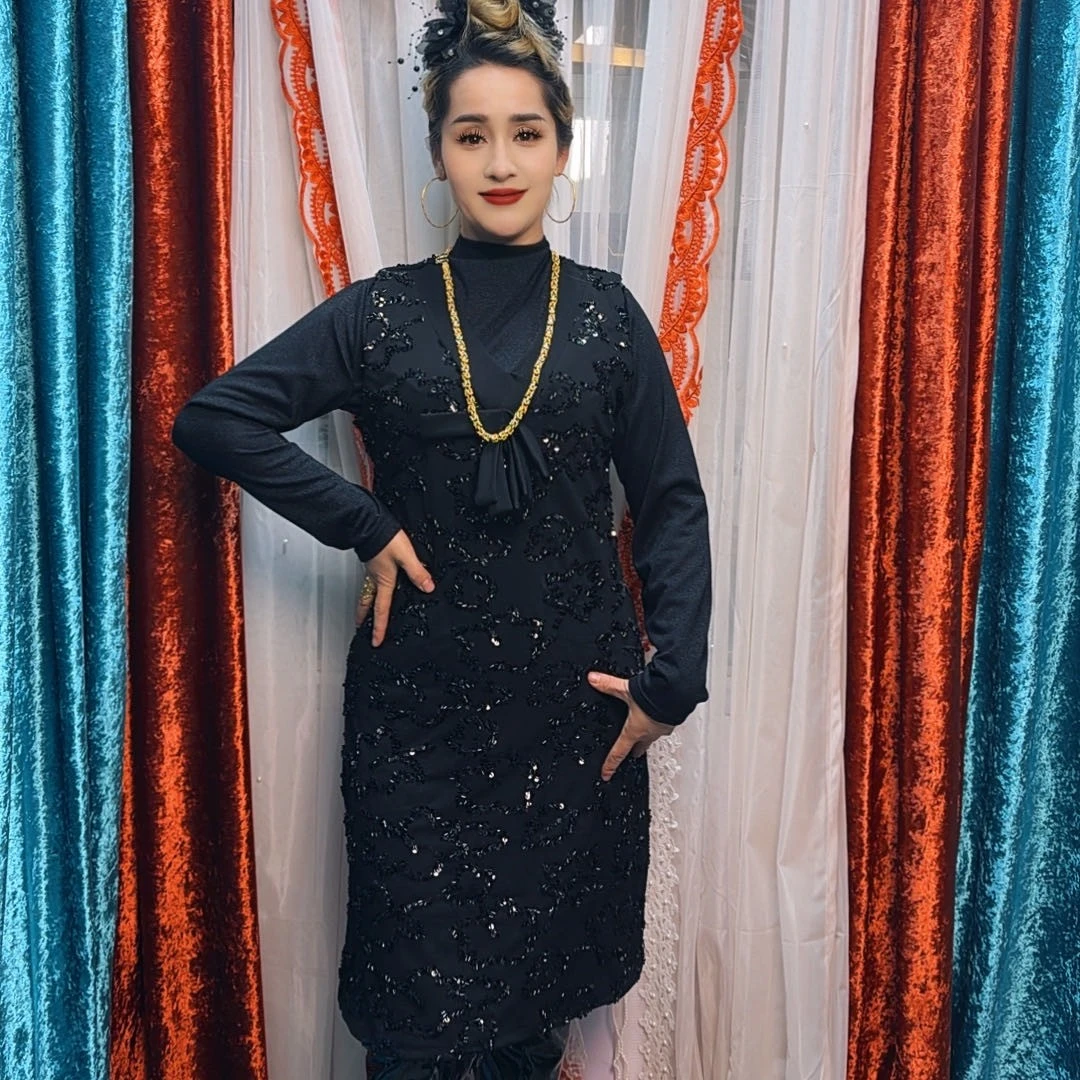 2025 新款蝴蝶结背带裙