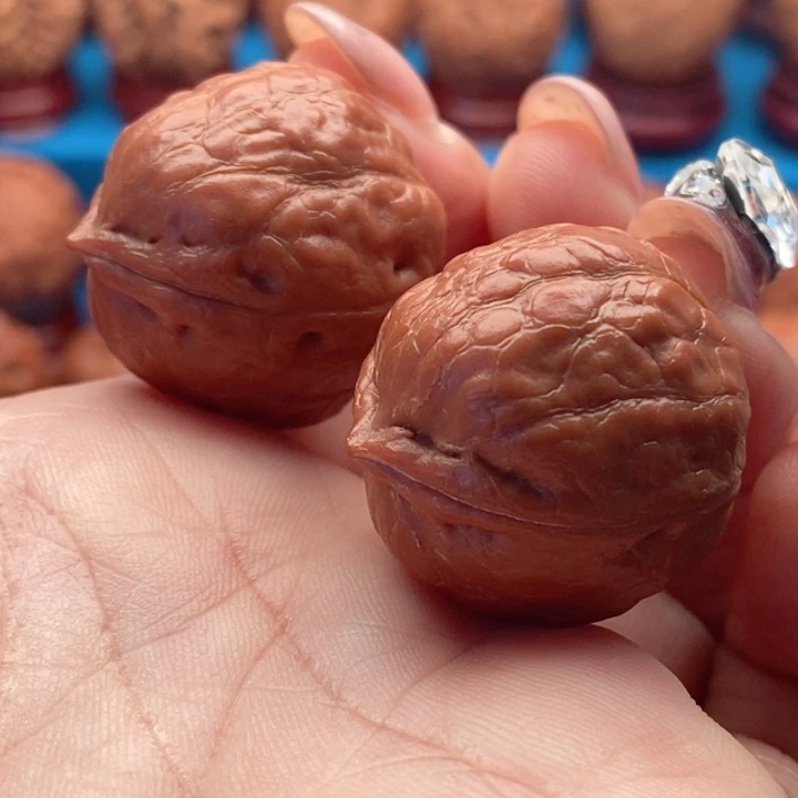 核桃精品文玩核桃手捻水晶豆