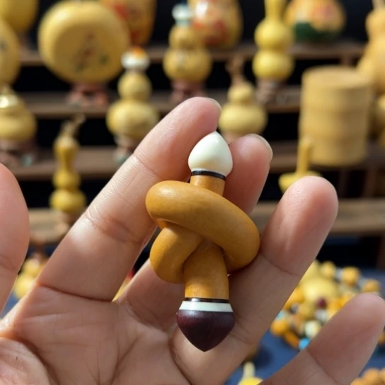 大叶紫檀（黑酸枝木类）