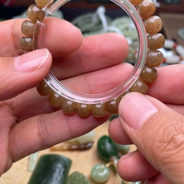 和田玉手链未镶嵌