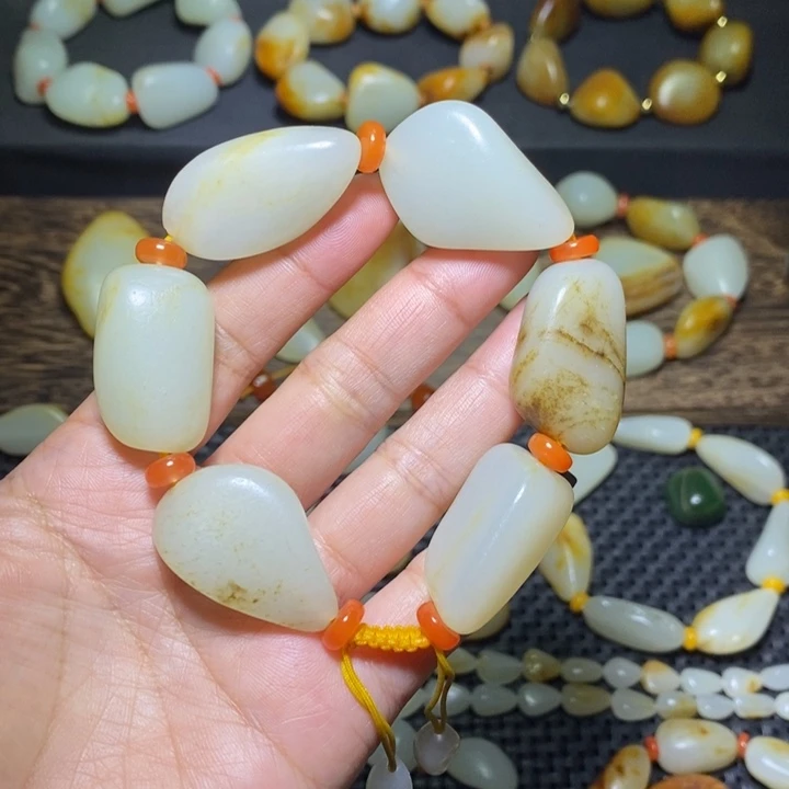 和田玉手链未镶嵌