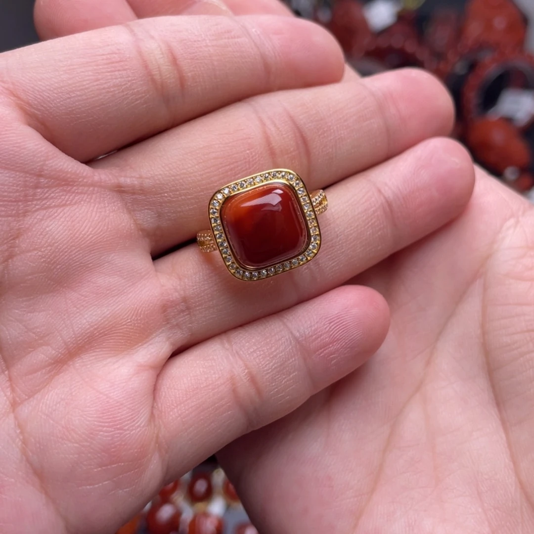 【闪购商品】银S925镶嵌方糖戒指南红玛瑙福*多