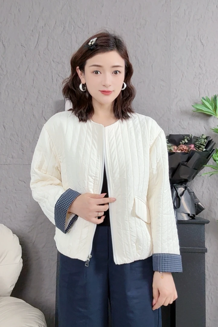 【兰菲娅】秋冬新款圆领格子长袖百搭棉服女外套 1603