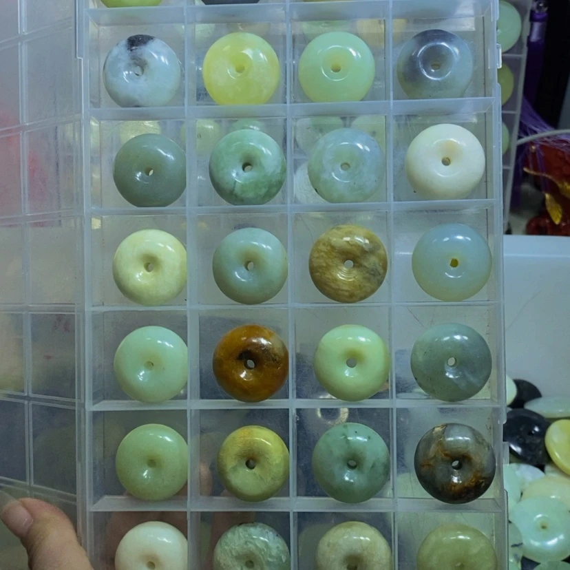 【闪购商品】蛇纹石玉其他未镶嵌160