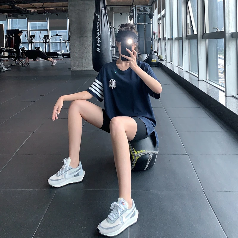 健身服女大码运动服瑜伽上衣宽松速干跑步罩衫训练服显瘦速干跑步